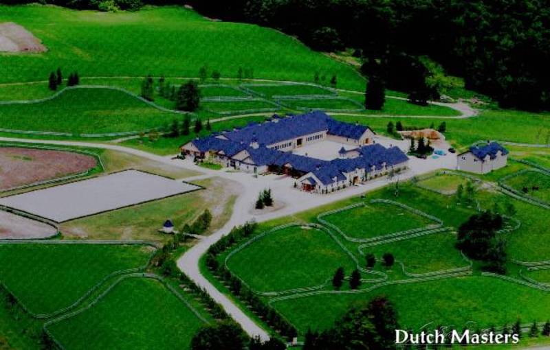 Kings Grant Farm (1833) Dutch Masters Horse Barn Builders Ontario